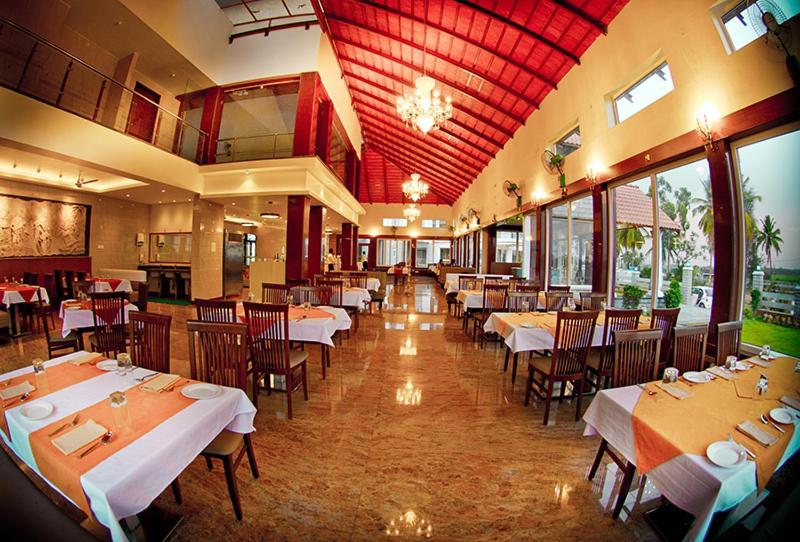 Apoorva Resorts Dāvangere Dış mekan fotoğraf