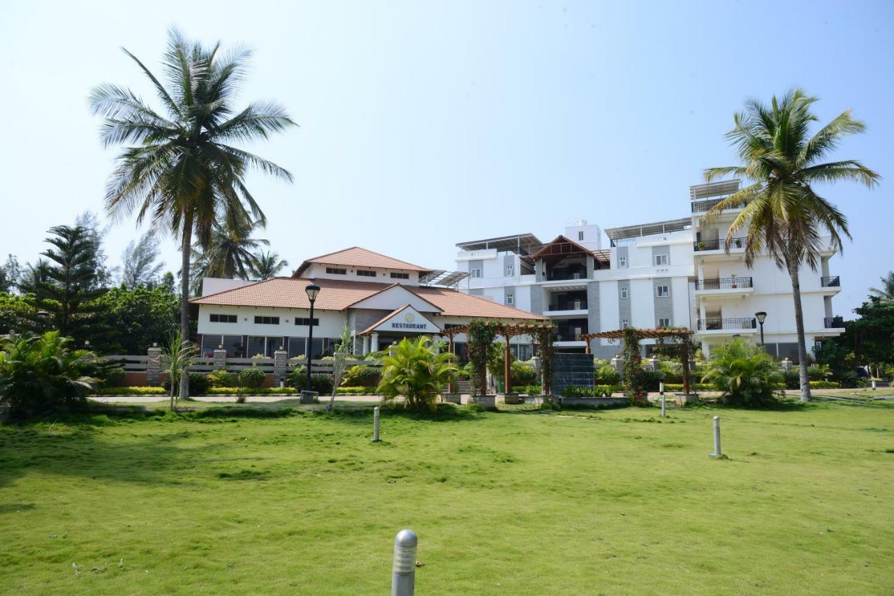 Apoorva Resorts Dāvangere Dış mekan fotoğraf